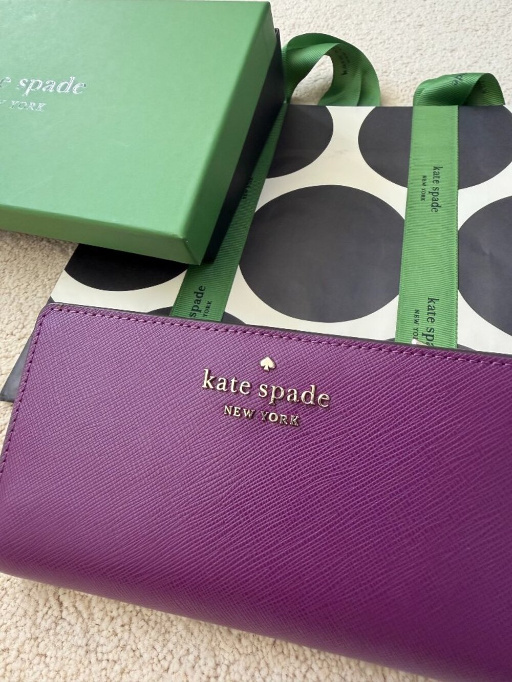 Kate Spade New York Large Slim Bifold Wallet